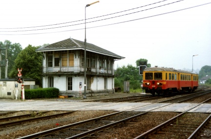 Ancienne cabine de Houyet avant électrification